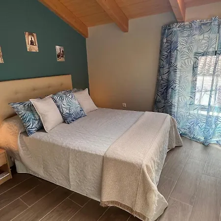 Grupo Garcia De Paredes Turisticos *