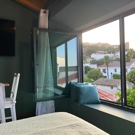 Grupo Garcia De Paredes Turisticos * Trujillo