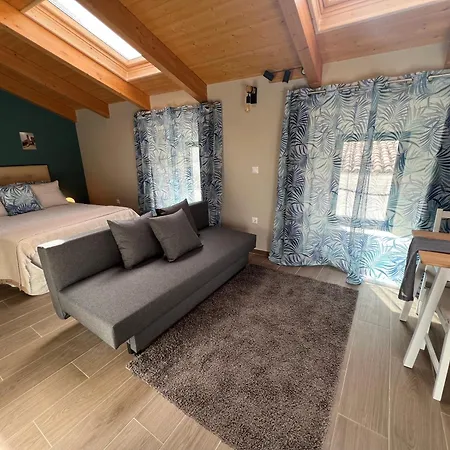 Grupo Garcia De Paredes Turisticos