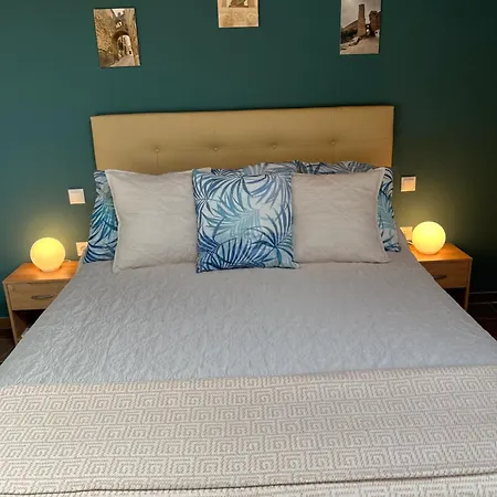 Grupo Garcia De Paredes Turisticos * Trujillo