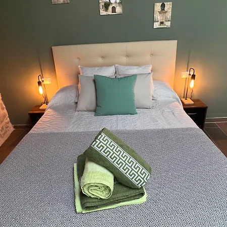 Grupo Garcia De Paredes Turisticos Apartment