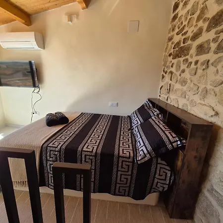 Grupo Garcia De Paredes Turisticos Apartment
