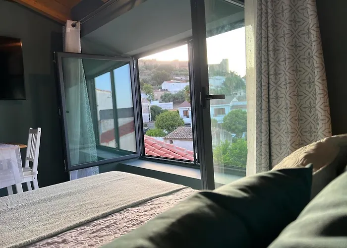 Grupo Garcia De Paredes Turisticos *