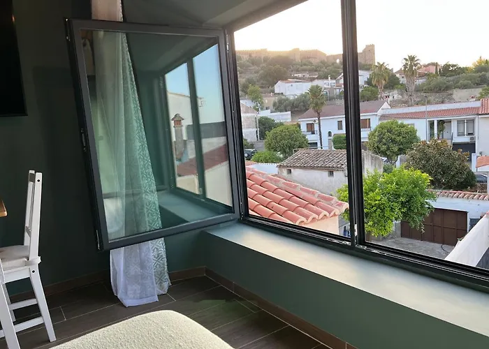 Grupo Garcia De Paredes Turisticos Trujillo