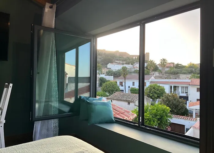 Grupo Garcia De Paredes Turisticos *