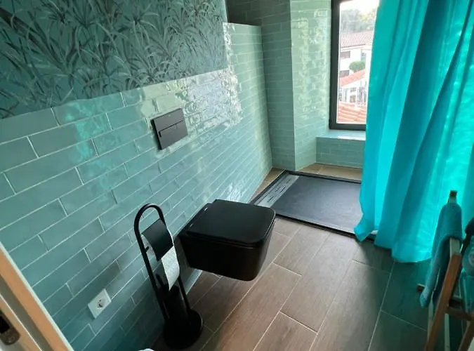 Grupo Garcia De Paredes Turisticos * Trujillo