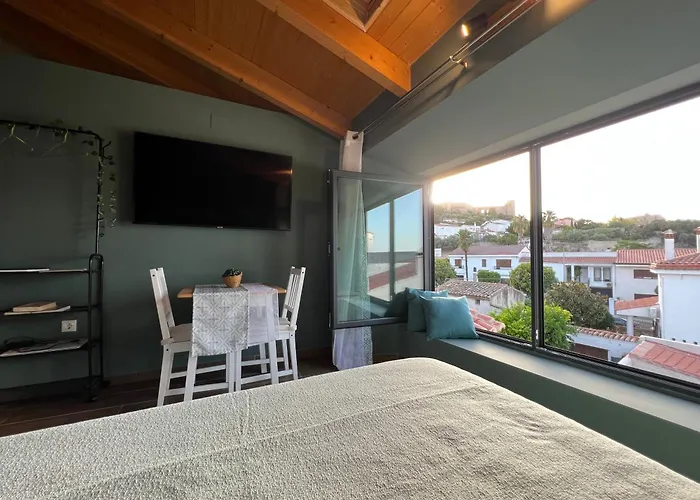 Grupo Garcia De Paredes Turisticos *